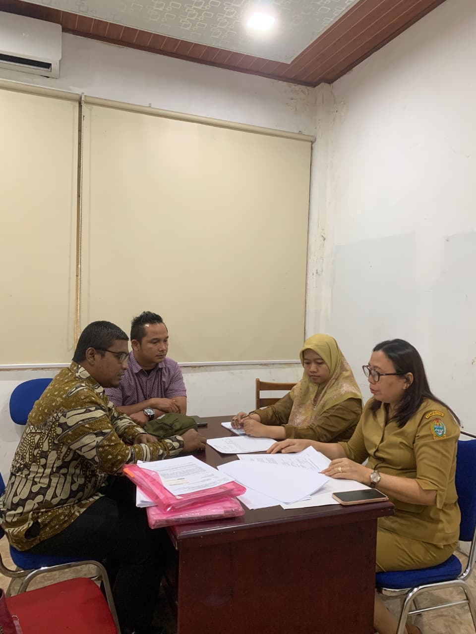Rapat Mediasi Bersama Mediator Dinas Ketenagakerjaan Provinsi Sumatera Utara Dalam Penanganan Perkara Perselisihan Hubungan Industrial.