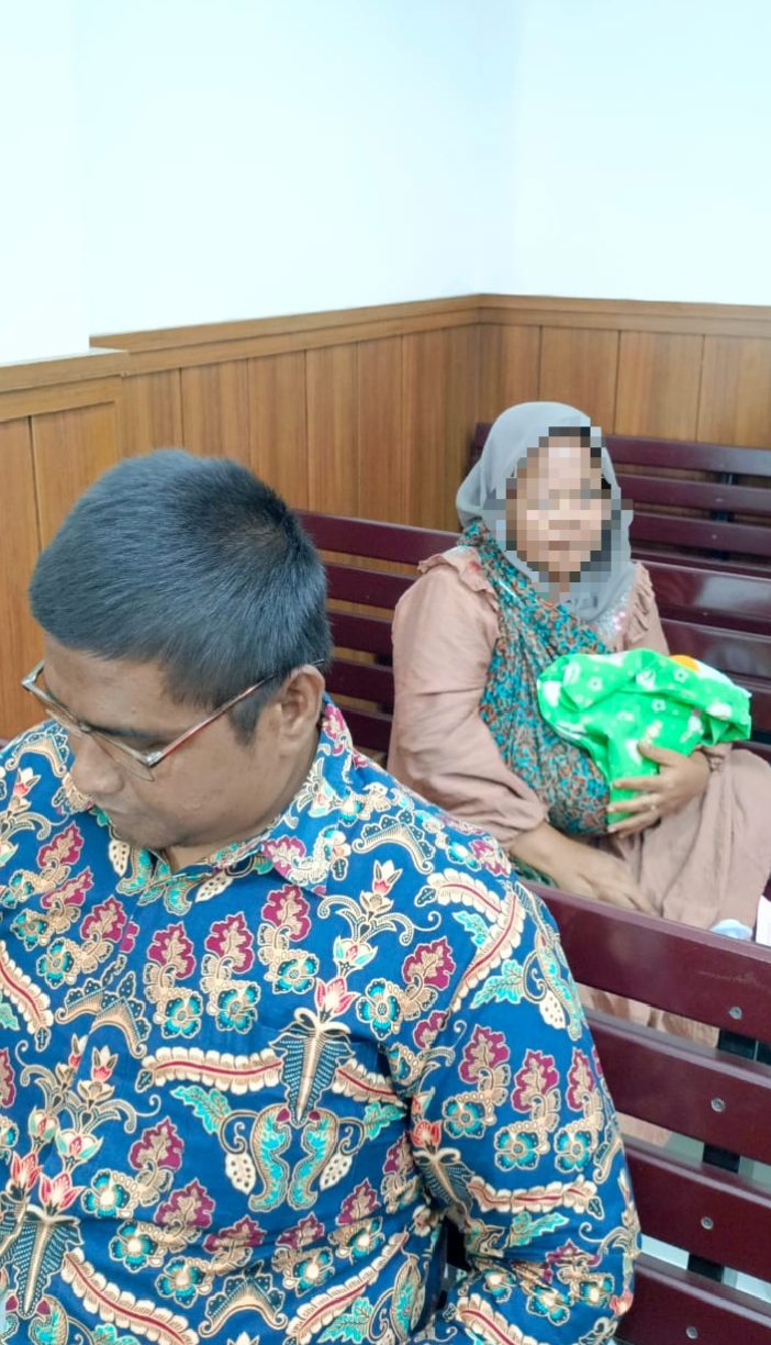 Mendampingi Korban Dalam Persidangan Perkara Tindak Pidana Kekerasan Seksual Di Pengadilan Negeri Sei Rampah.